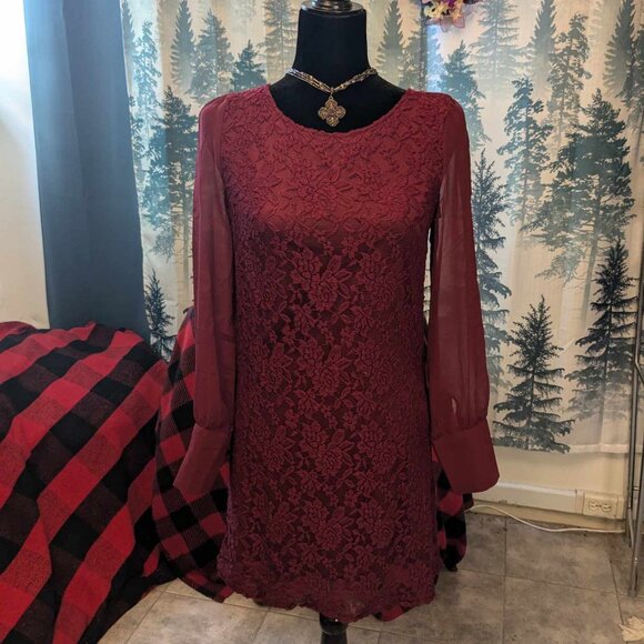 Charming Charlie Dresses & Skirts - Gorgeous Garnet Red Lace Dress!